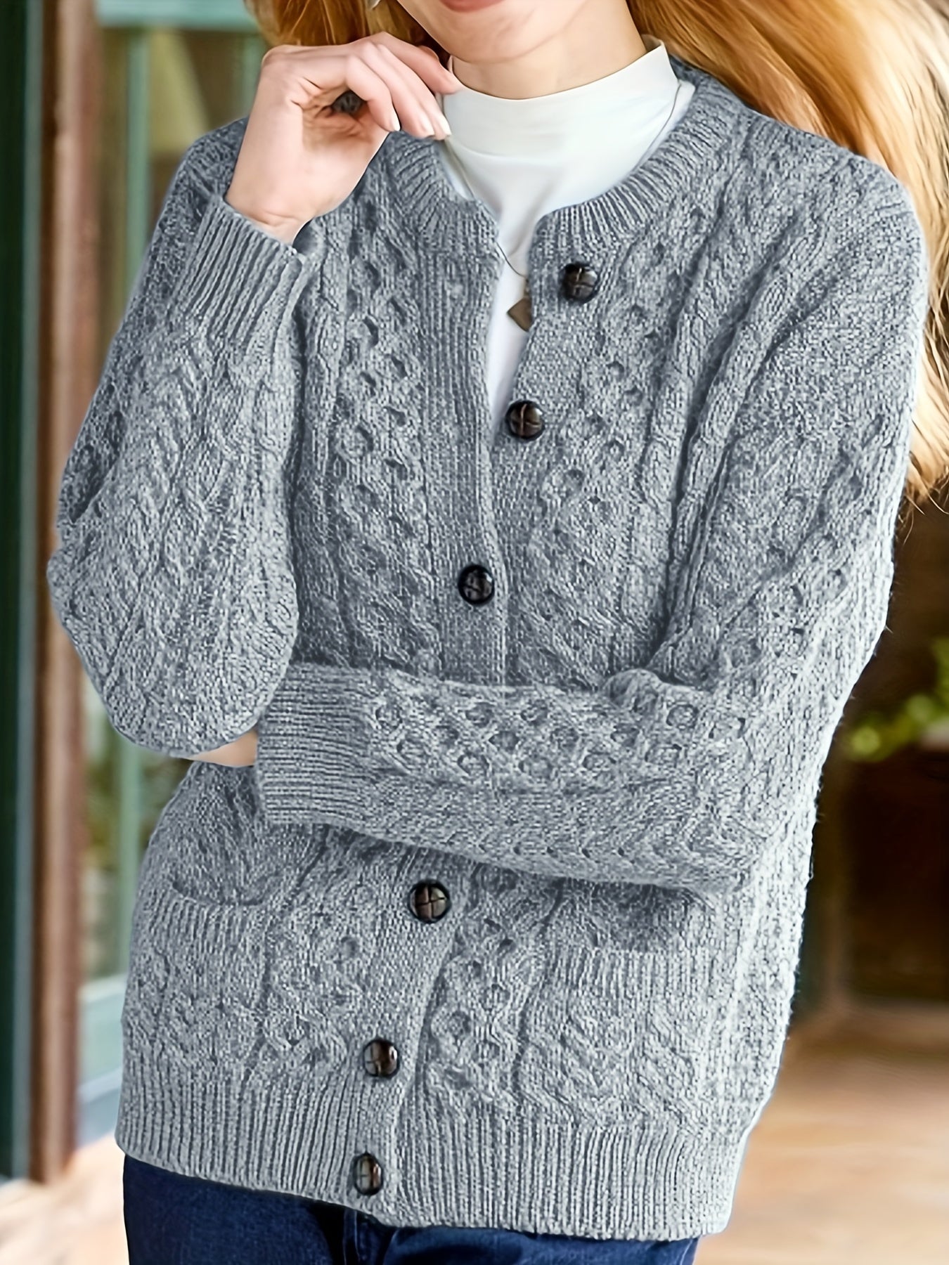 Stacey - Chic and Stylish Cardigan