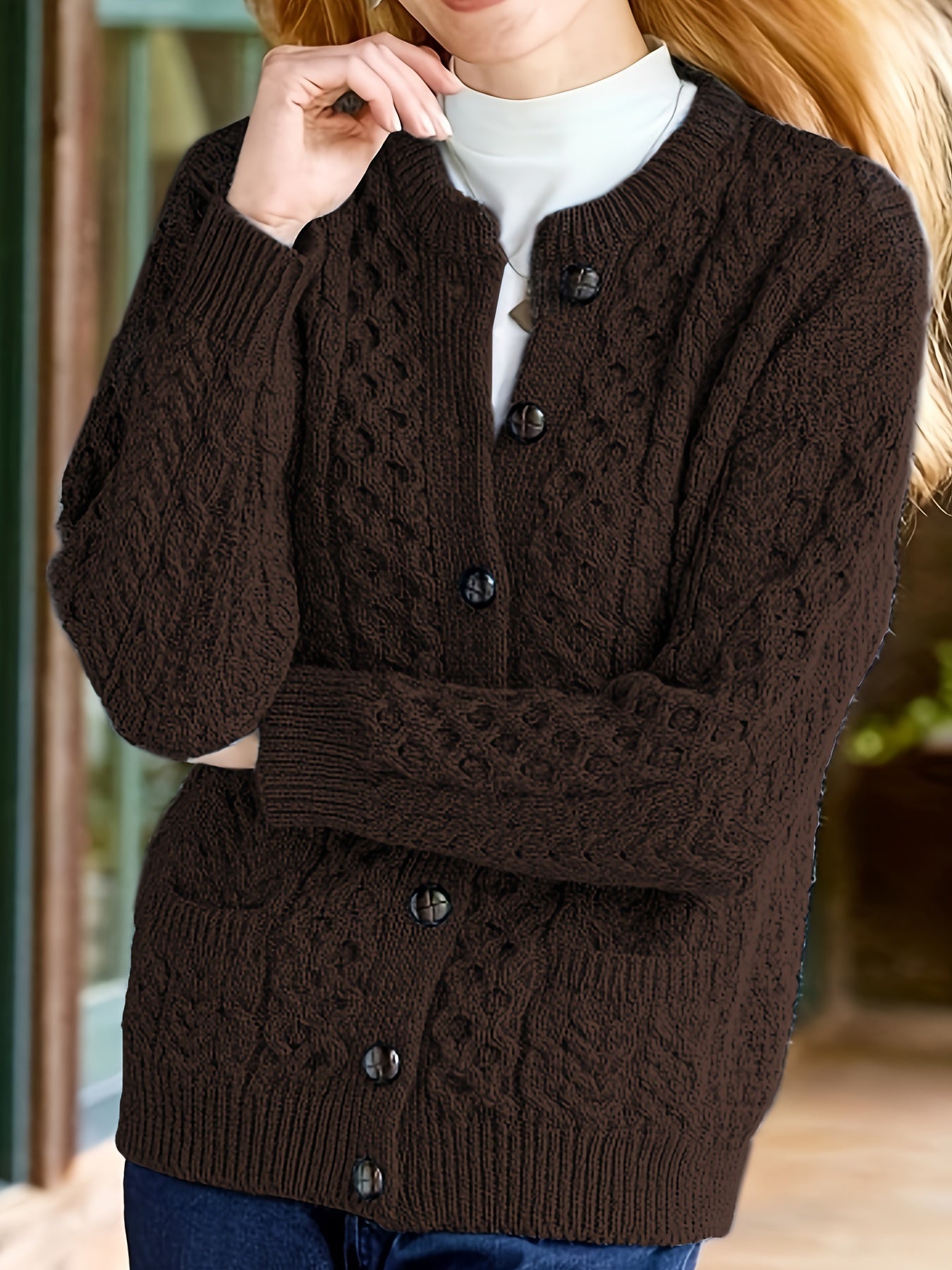 Stacey - Chic and Stylish Cardigan