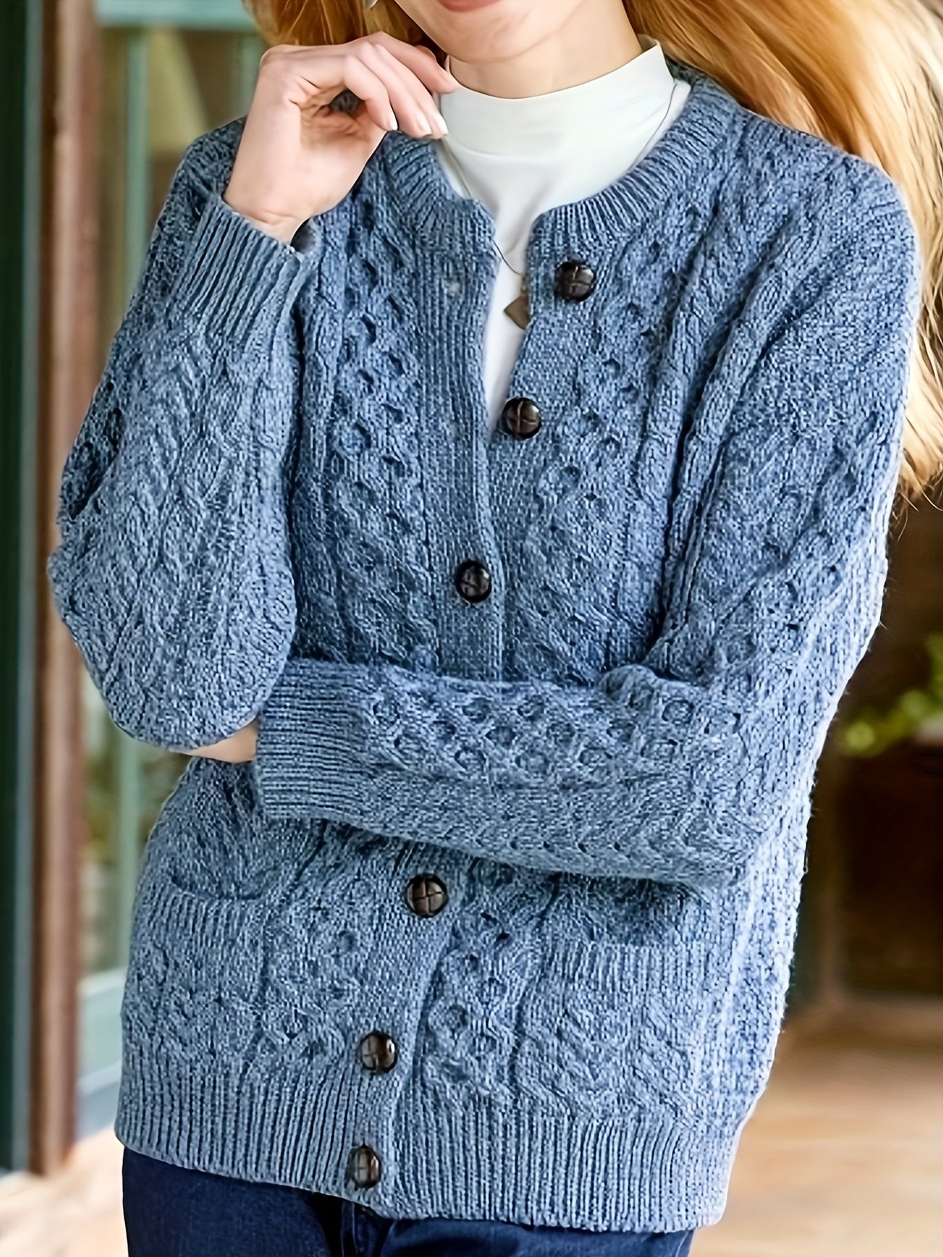 Stacey - Chic and Stylish Cardigan