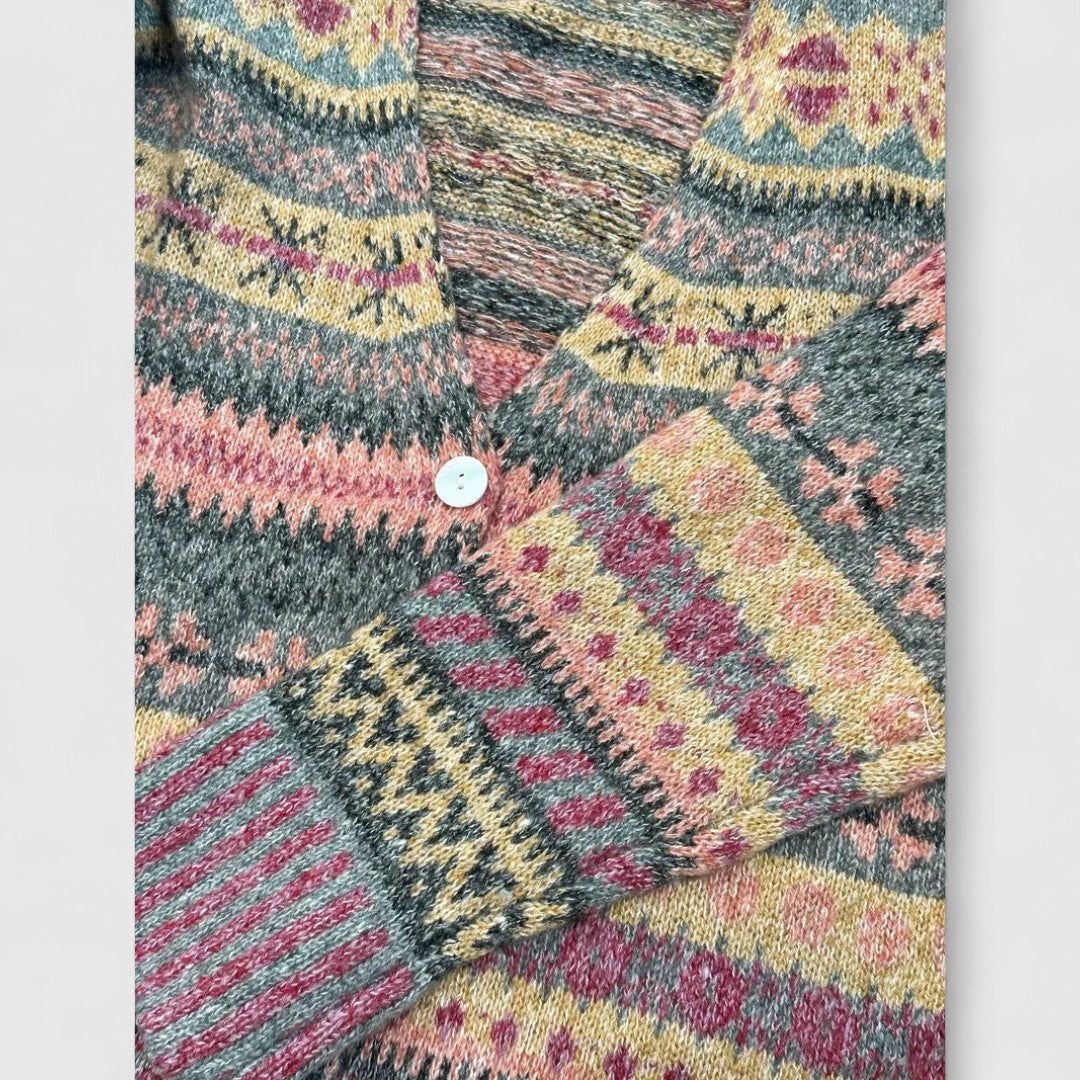 Lila - Chic and Stylish Cardigan