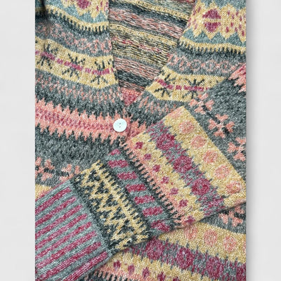 Lila - Chic and Stylish Cardigan