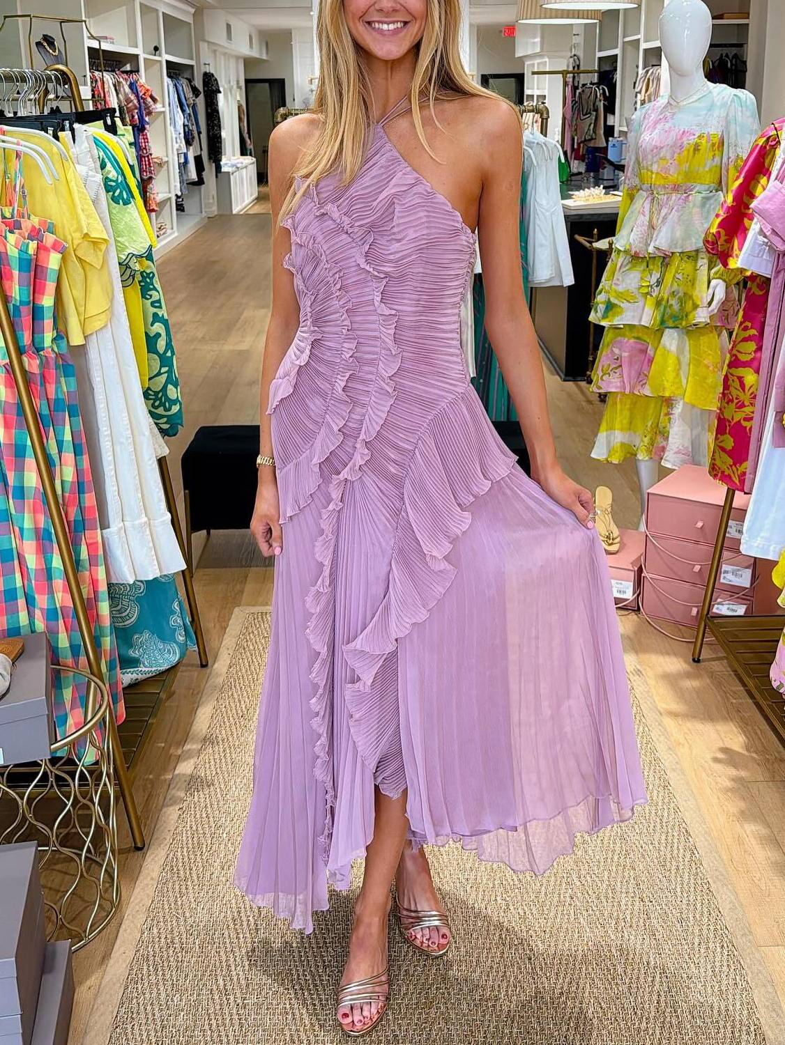 Halter Neck Plissé Backless Dress