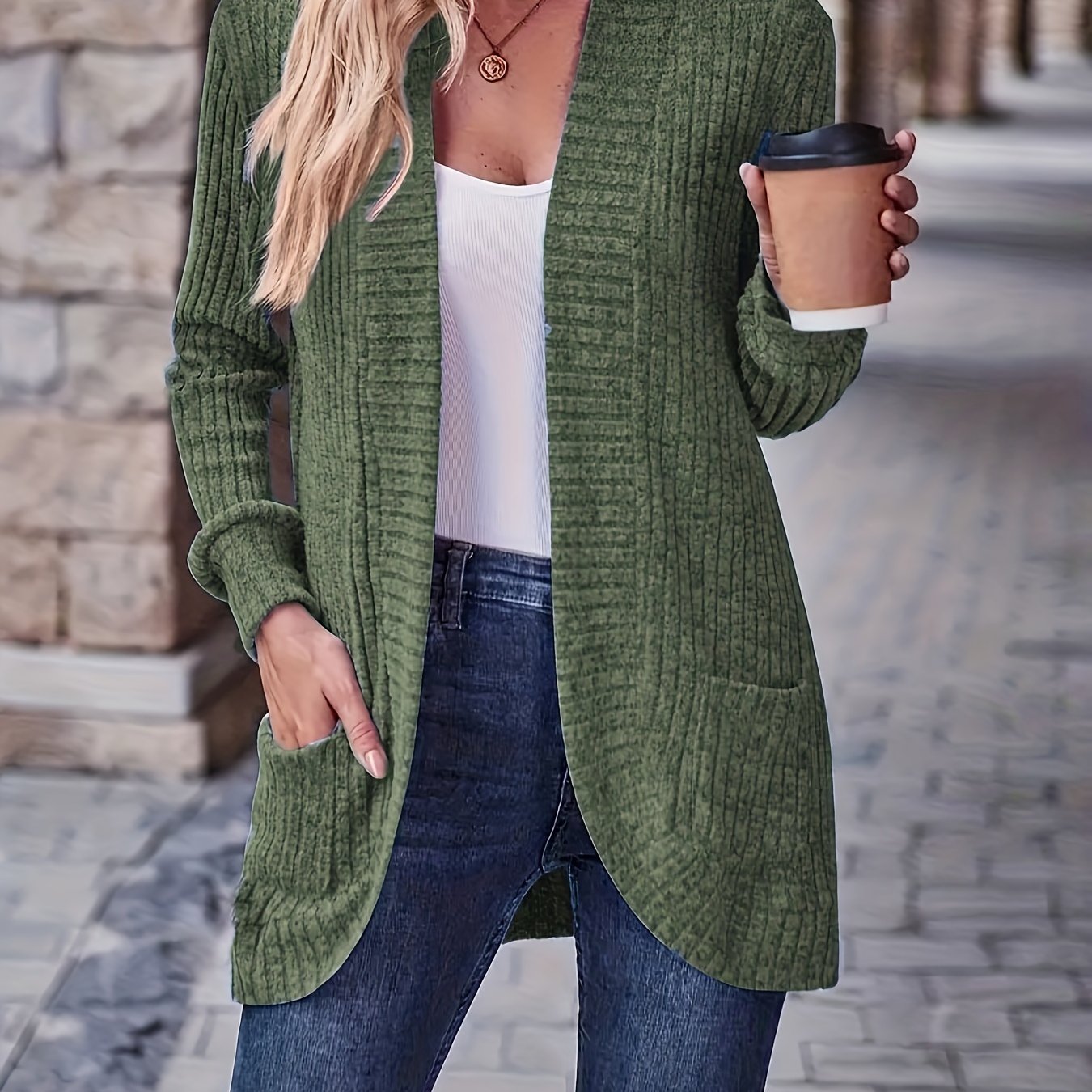 Valmai - Chic Cardigan