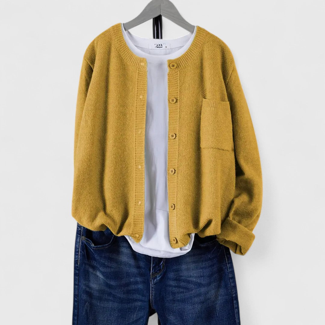Clara - Relaxed Button-Up Cardigan