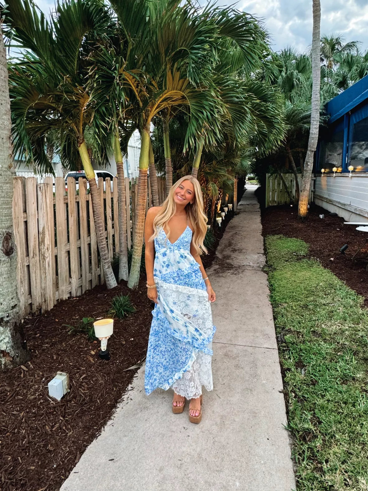 Klänning med Semelle Design