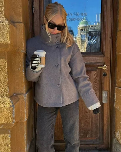 Claire Kappa High Collar