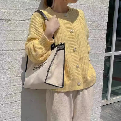 Sarah - Elegant Soft Cardigan