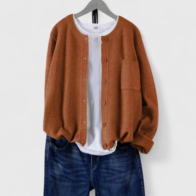 Clara - Relaxed Button-Up Cardigan