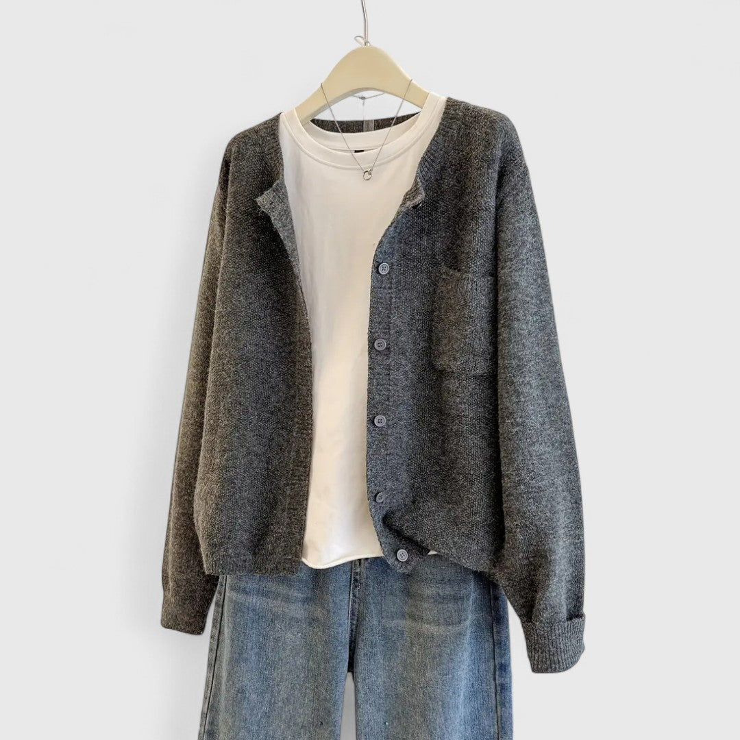 Clara - Relaxed Button-Up Cardigan