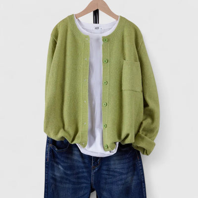 Clara - Relaxed Button-Up Cardigan