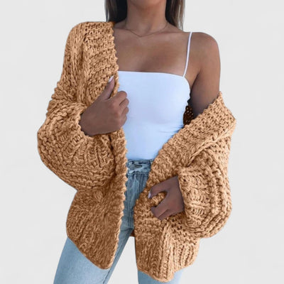 Kira - Cozy Chunky Knit Cardigan