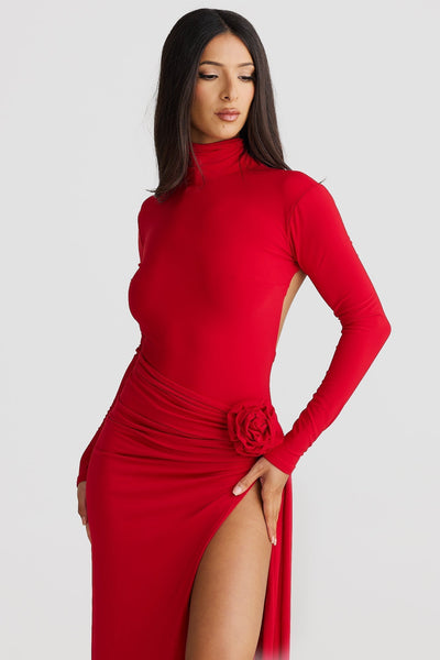 "Lira Öppen Rygg Klänning" could be rewritten as "Lira Klänning med Öppen Rygg".